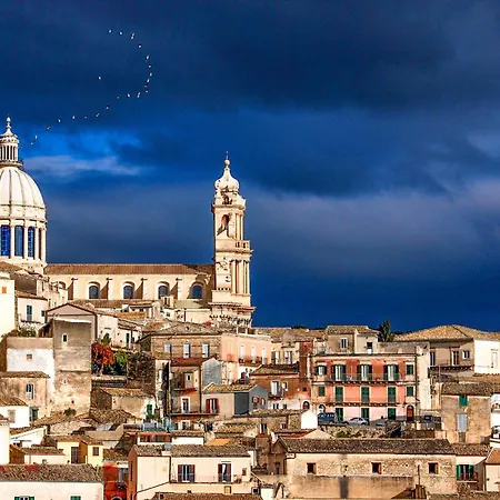 Lovely In Ragusa